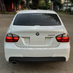 BMW 3 Series 2009 White