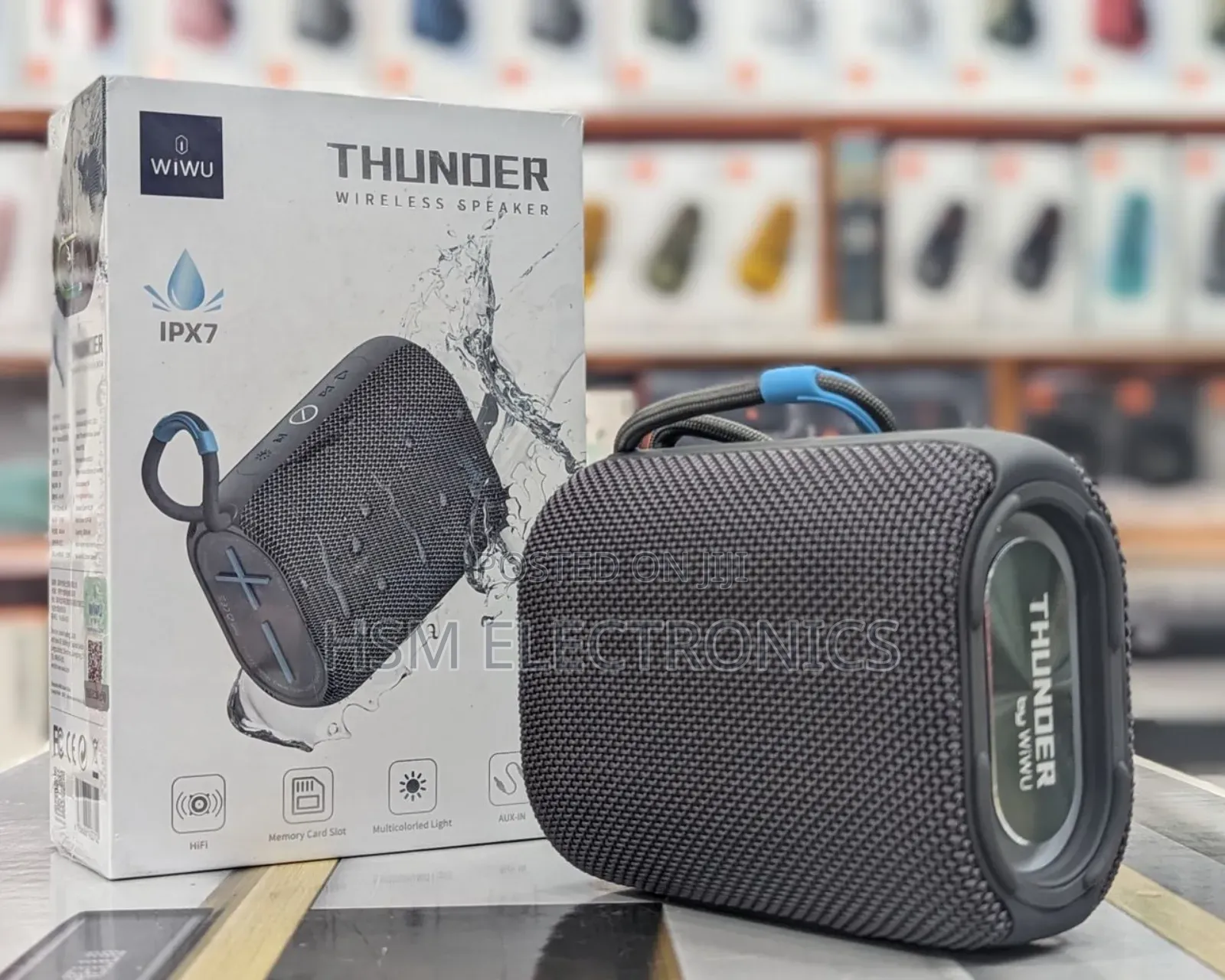 *Mzigo Upo Wiwu Thunder P26 Bluetooth Speaker