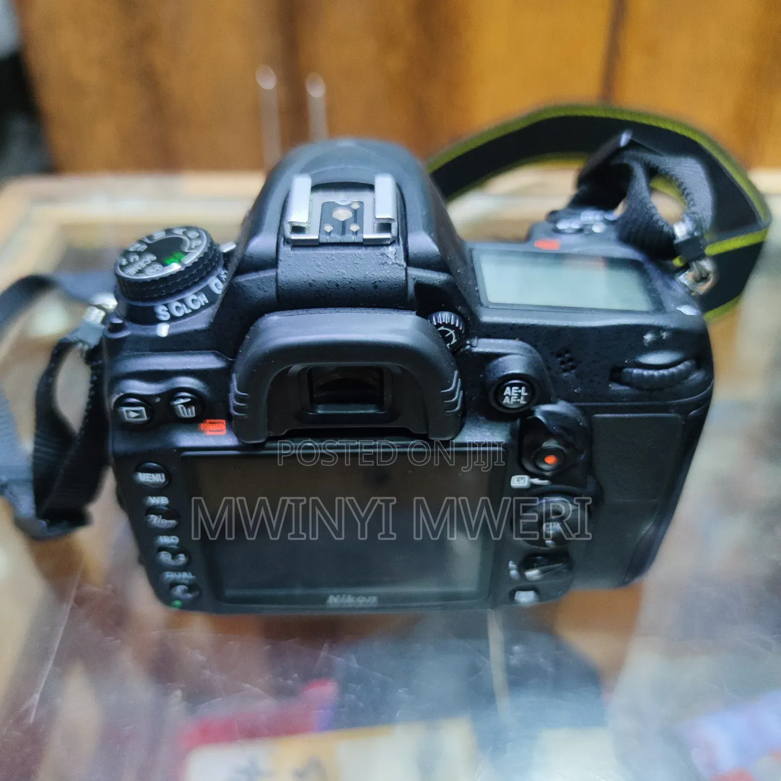 Nikon D7000 DSLR (Body Only)