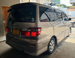 Toyota Alphard 2005 Silver