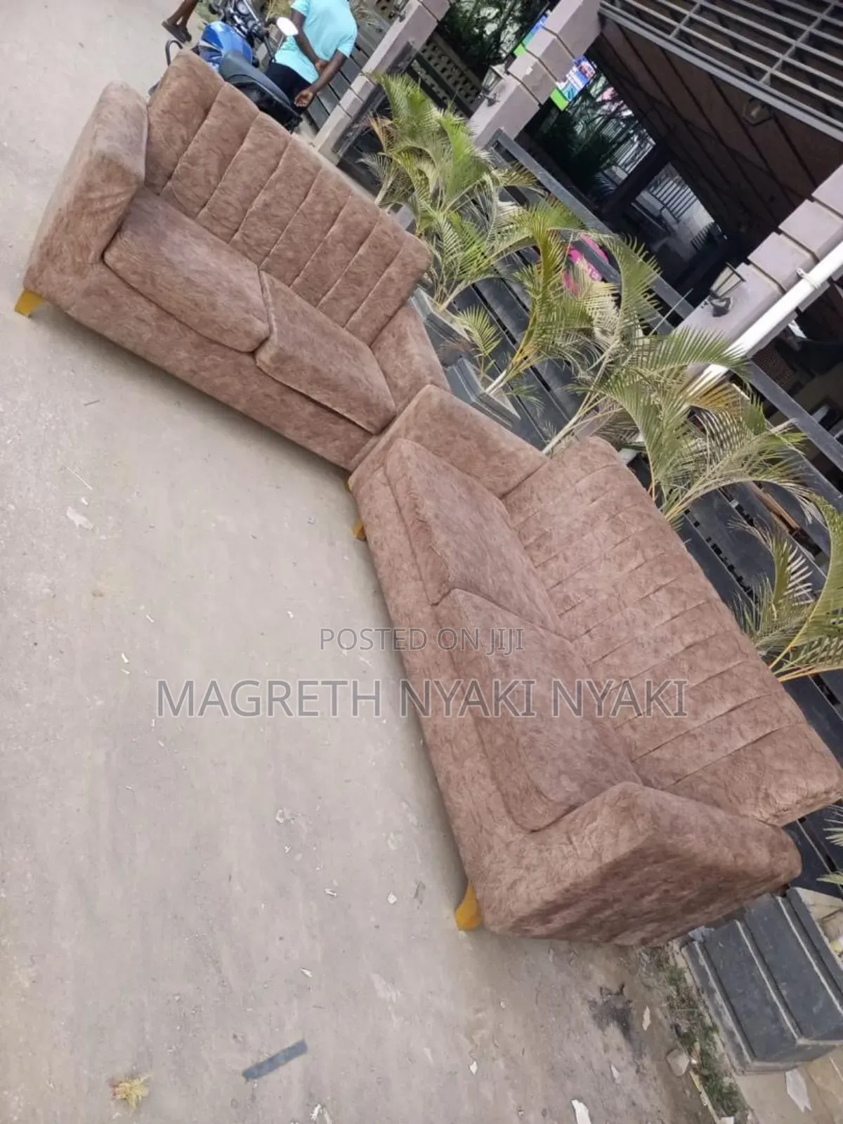 Sofa Set 3:2:2