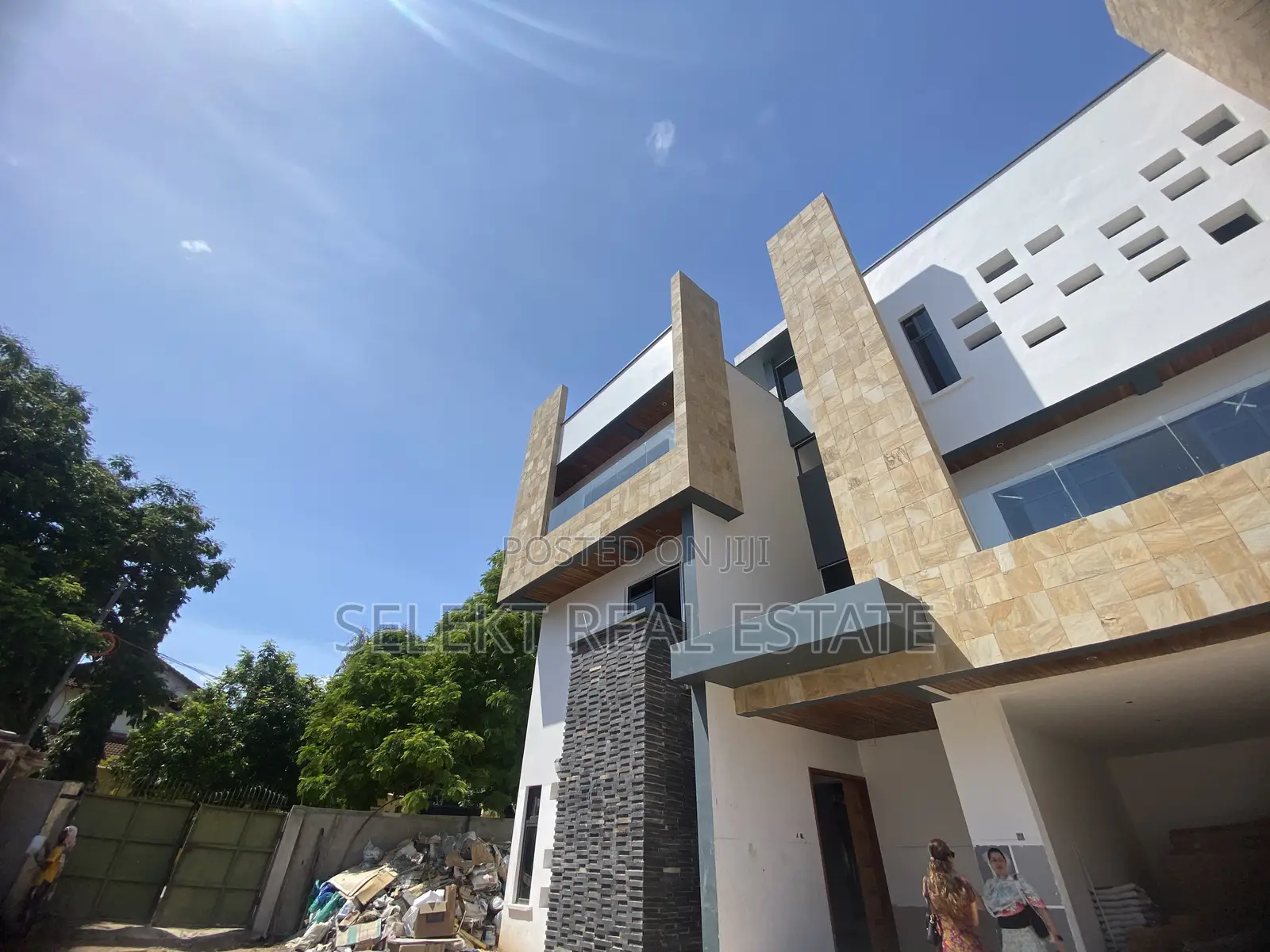 5bdrm Villa in Oysterbay, Kinondoni for rent