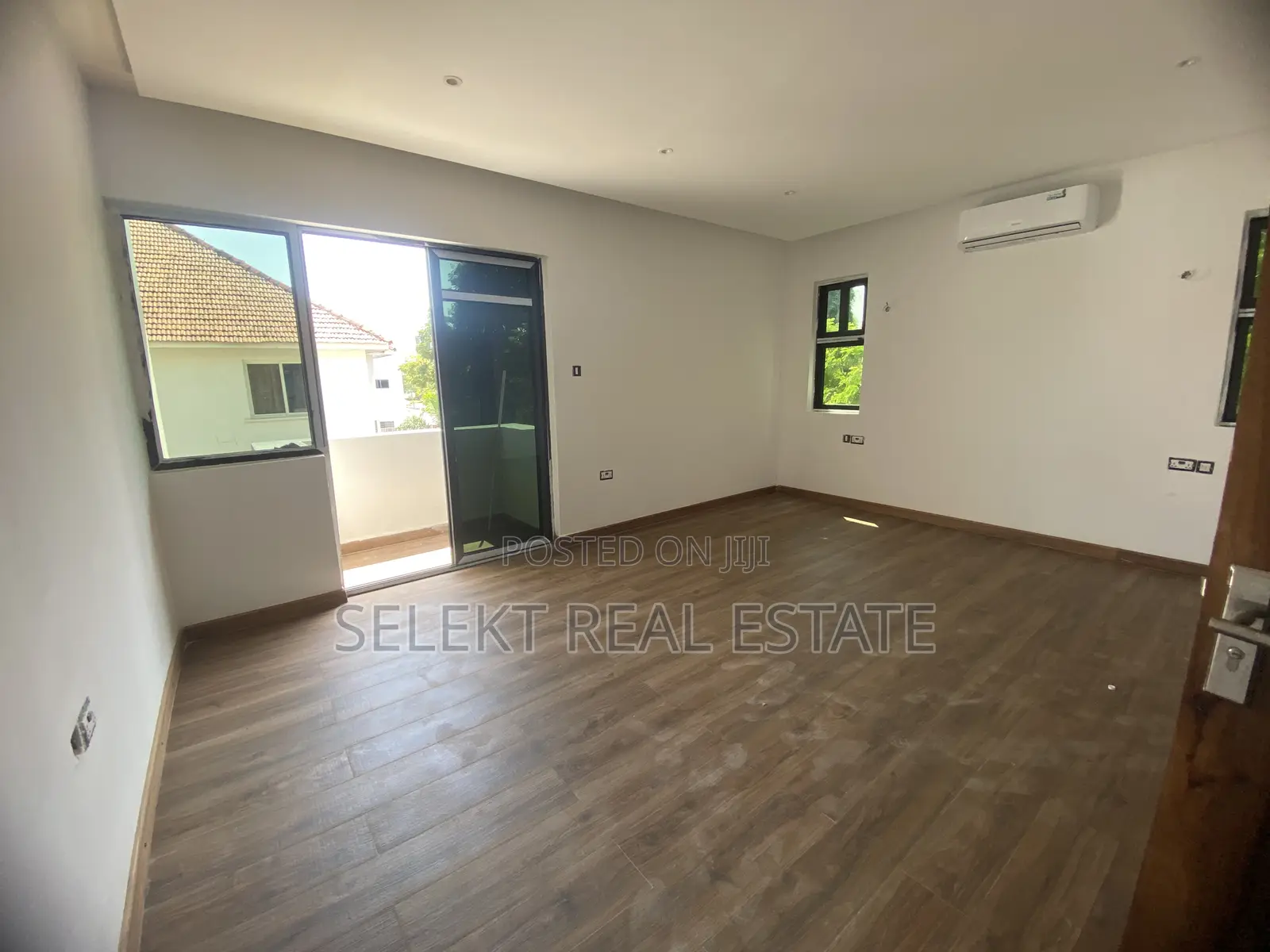 5bdrm Villa in Oysterbay, Kinondoni for rent