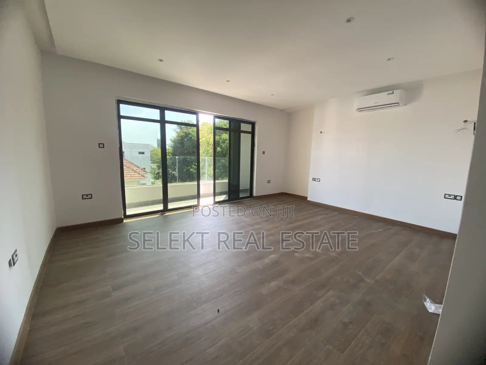 5bdrm Villa in Oysterbay, Kinondoni for rent