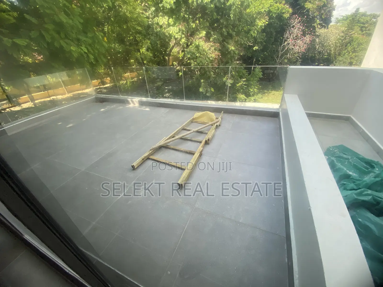 5bdrm Villa in Oysterbay, Kinondoni for rent