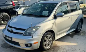 Toyota IST 2006 Silver