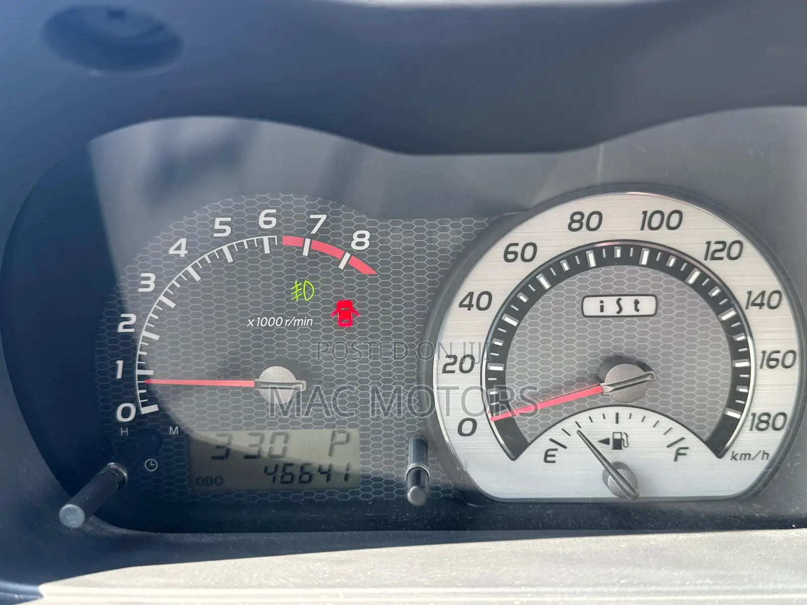 Toyota IST 2006 Red