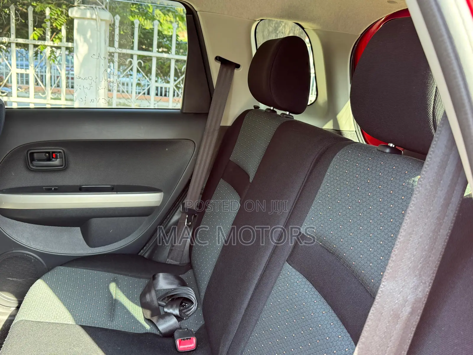Toyota IST 2006 Red