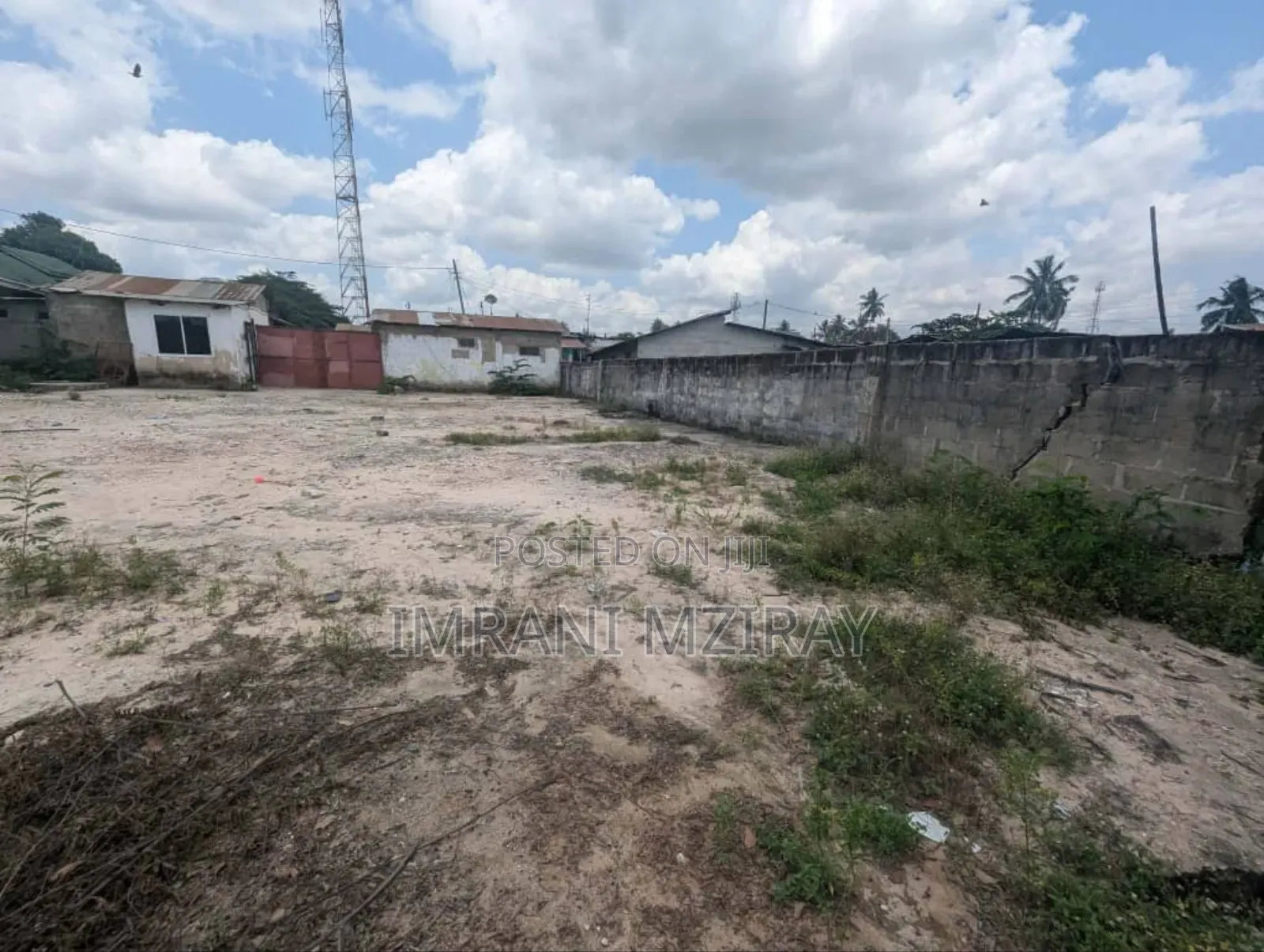 Yard Plot Sale Near Wazo Cement on Main Road