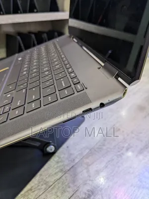 New Laptop HP Spectre X360 15t 16GB Intel Core I7 SSD 1T