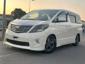 Toyota Alphard 2010 White