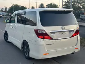 Toyota Alphard 2010 White
