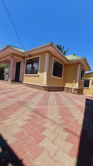 3bdrm Bungalow in Boko Basihaya, Bunju for sale