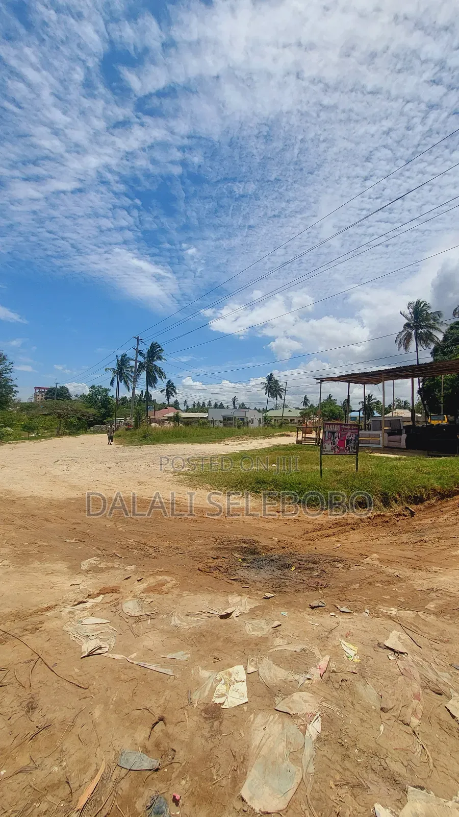 Plot Nzur Sana for Show Room It Look Tarmac