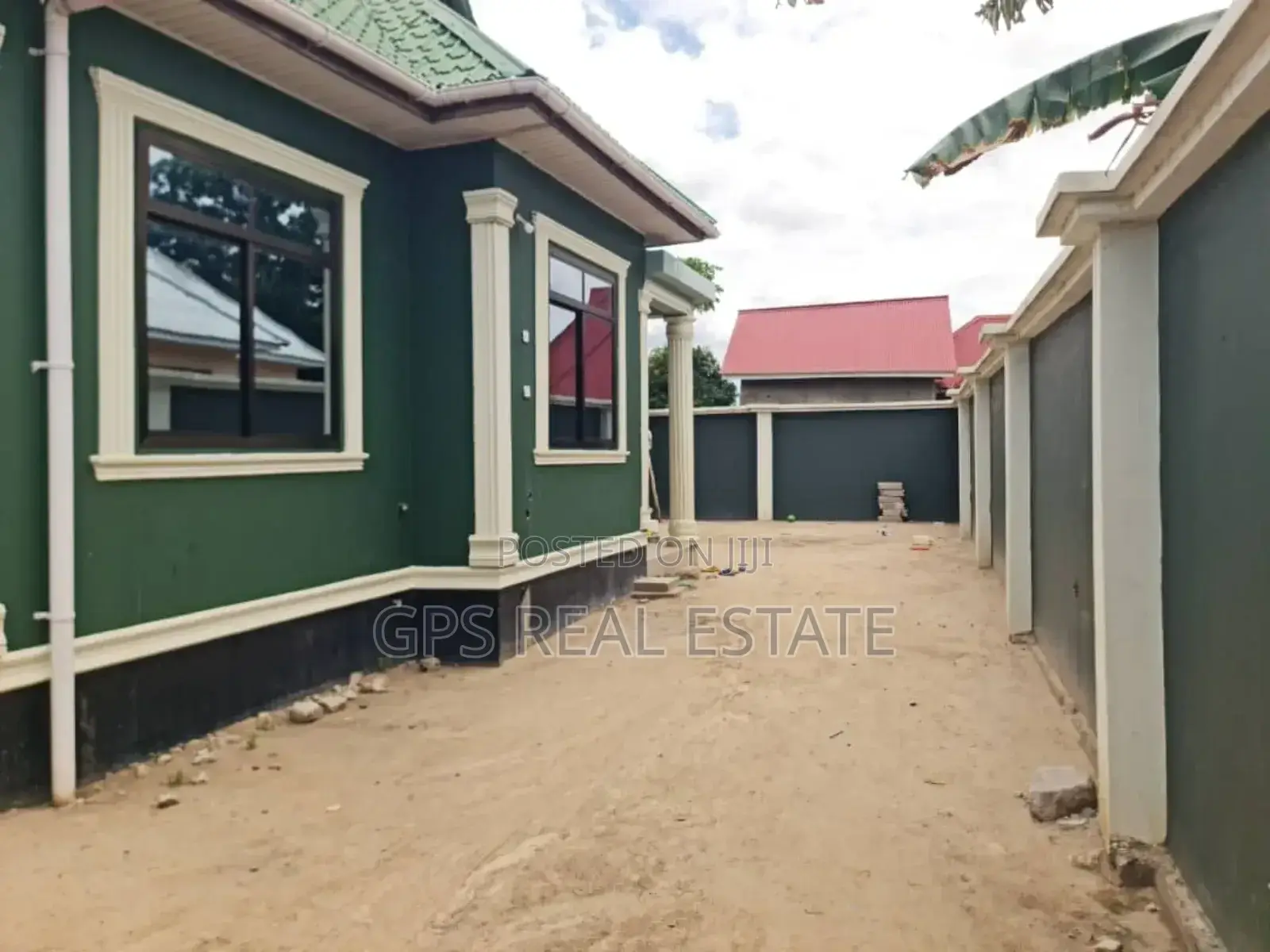 3bdrm House in Tuangoma, Kigamboni for sale