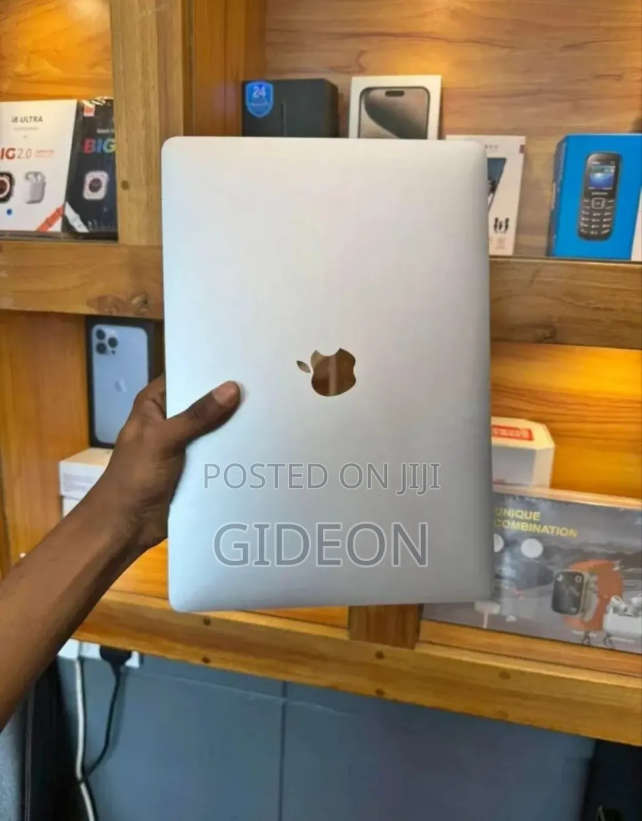 Laptop Apple MacBook Pro 2017 16GB Intel Core I7 SSD 1T