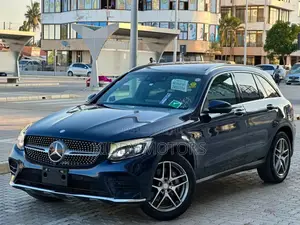 Mercedes-Benz GLC-Class 2016 Black