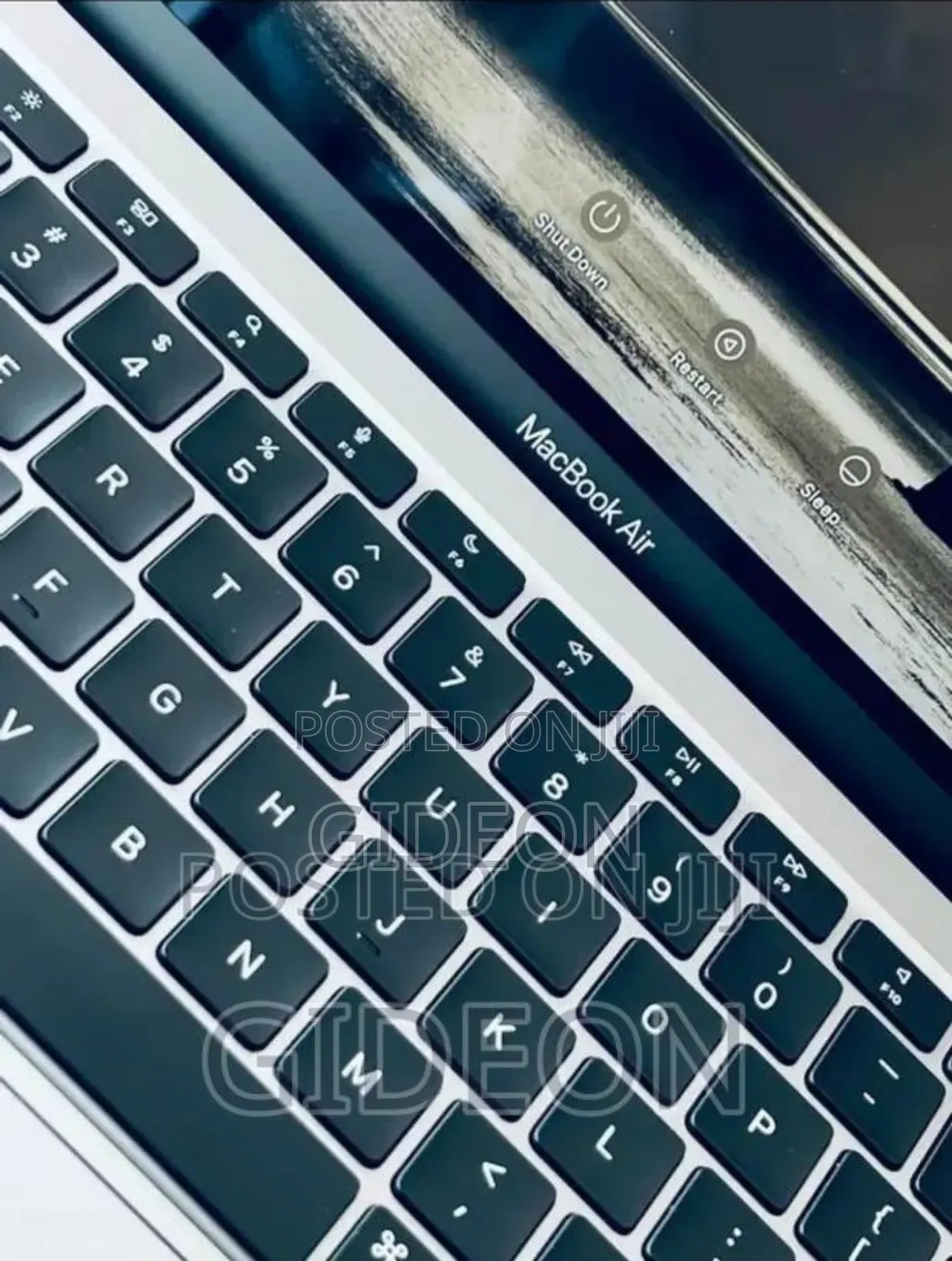 Laptop Apple MacBook Air 2020 M1 8GB Intel Core I7 SSD 256GB