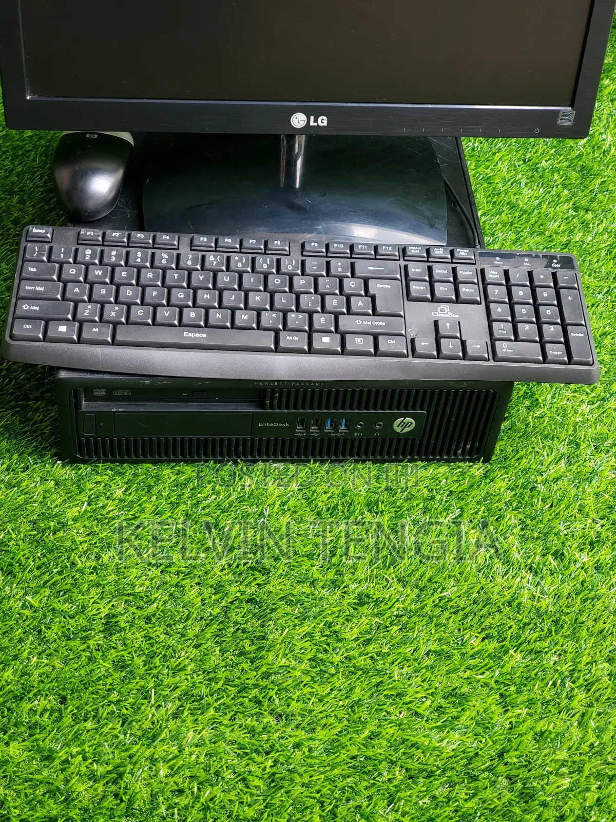 Desktop Computer HP Z220 8GB Intel HDD 500GB