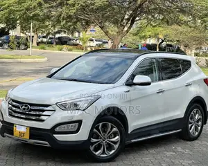 Hyundai Santa Fe 2014 White