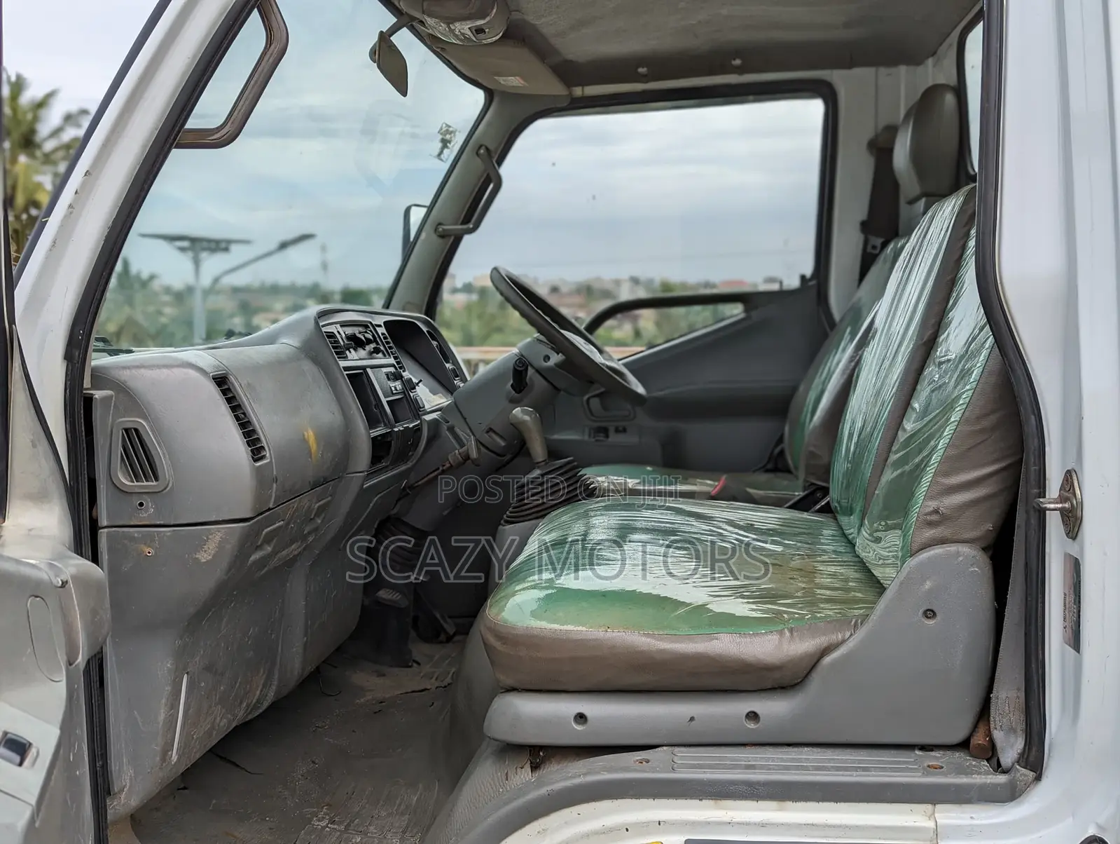 Mitsubishi Canter