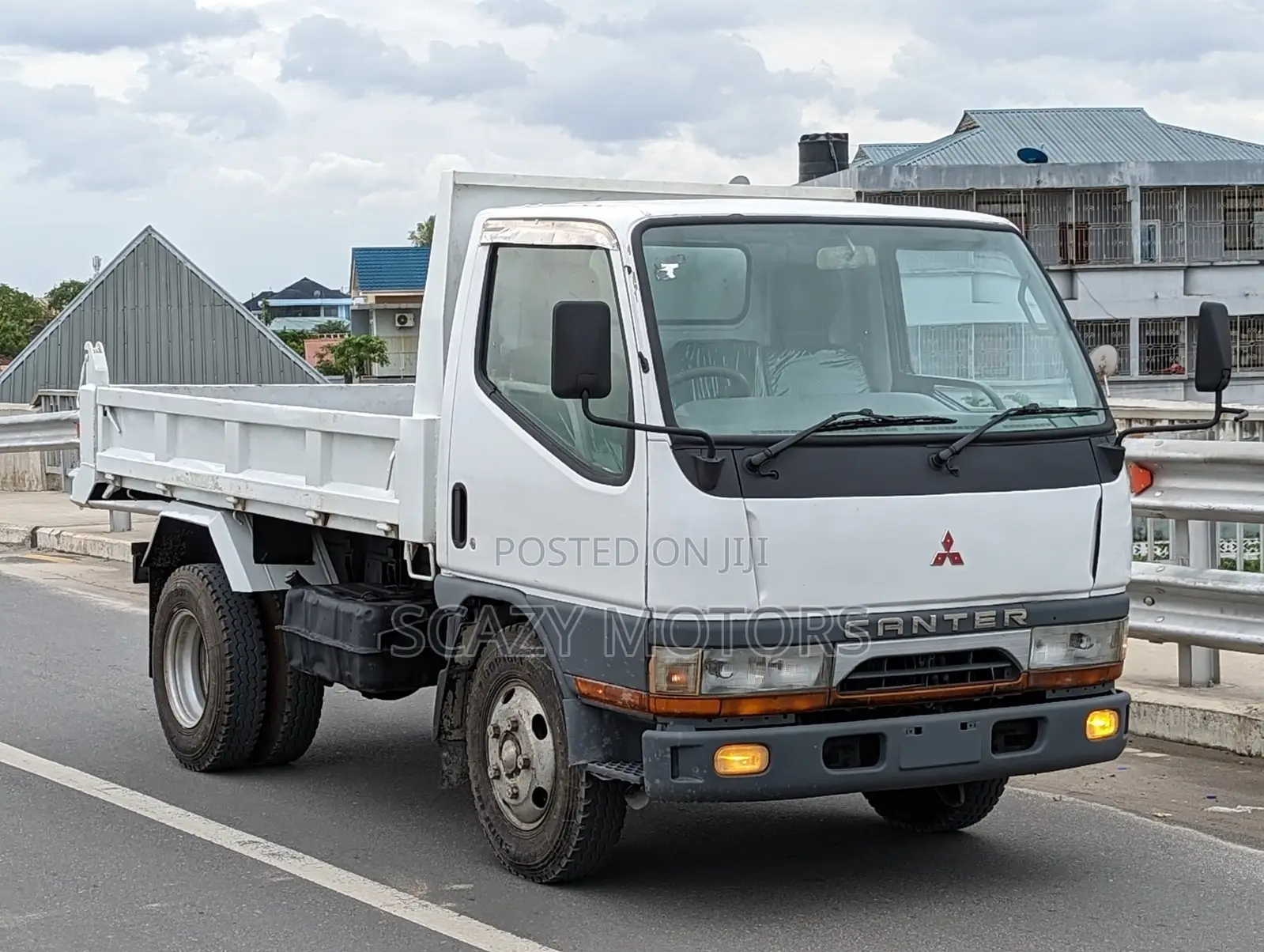 Mitsubishi Canter