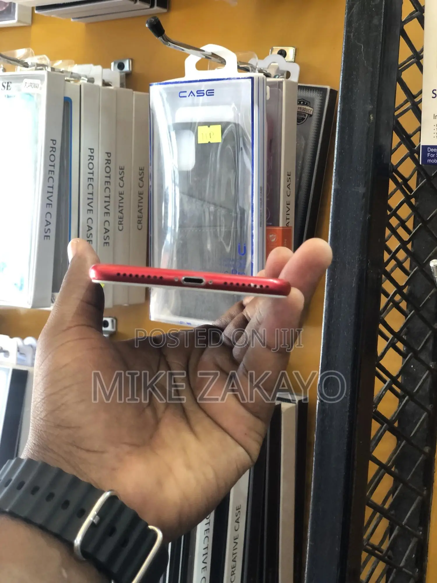 Apple iPhone 7 Plus 32 GB Red
