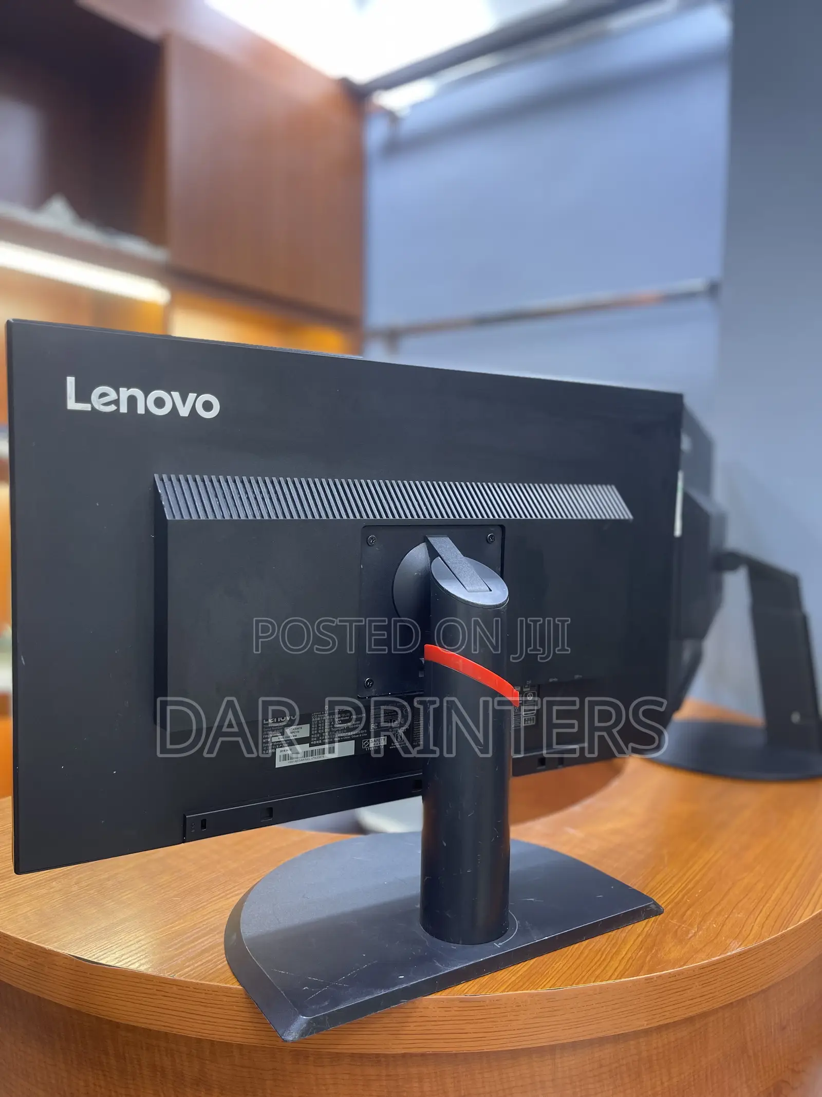 LENOVO Monitor Flameless