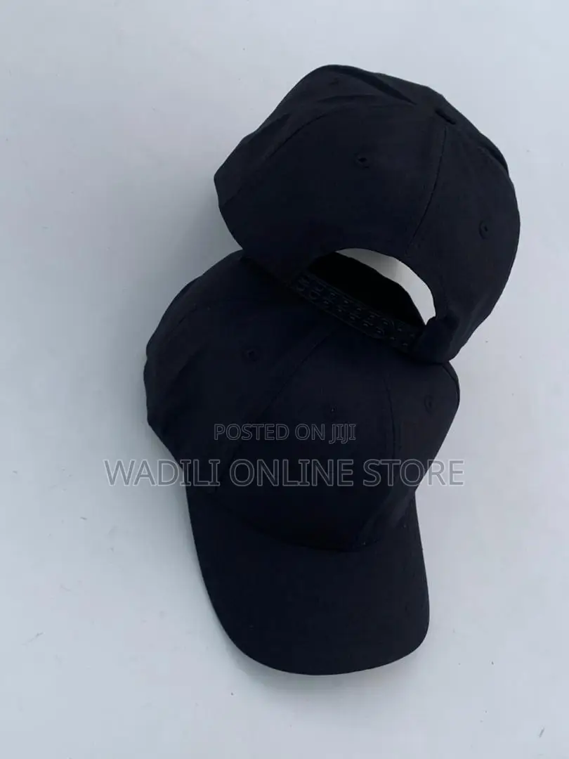 Plain Caps
