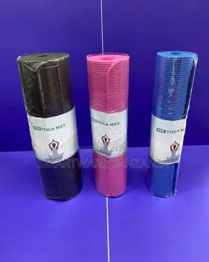 Yoga Mat For Men And Women. Light Weight, Non-slip Grip