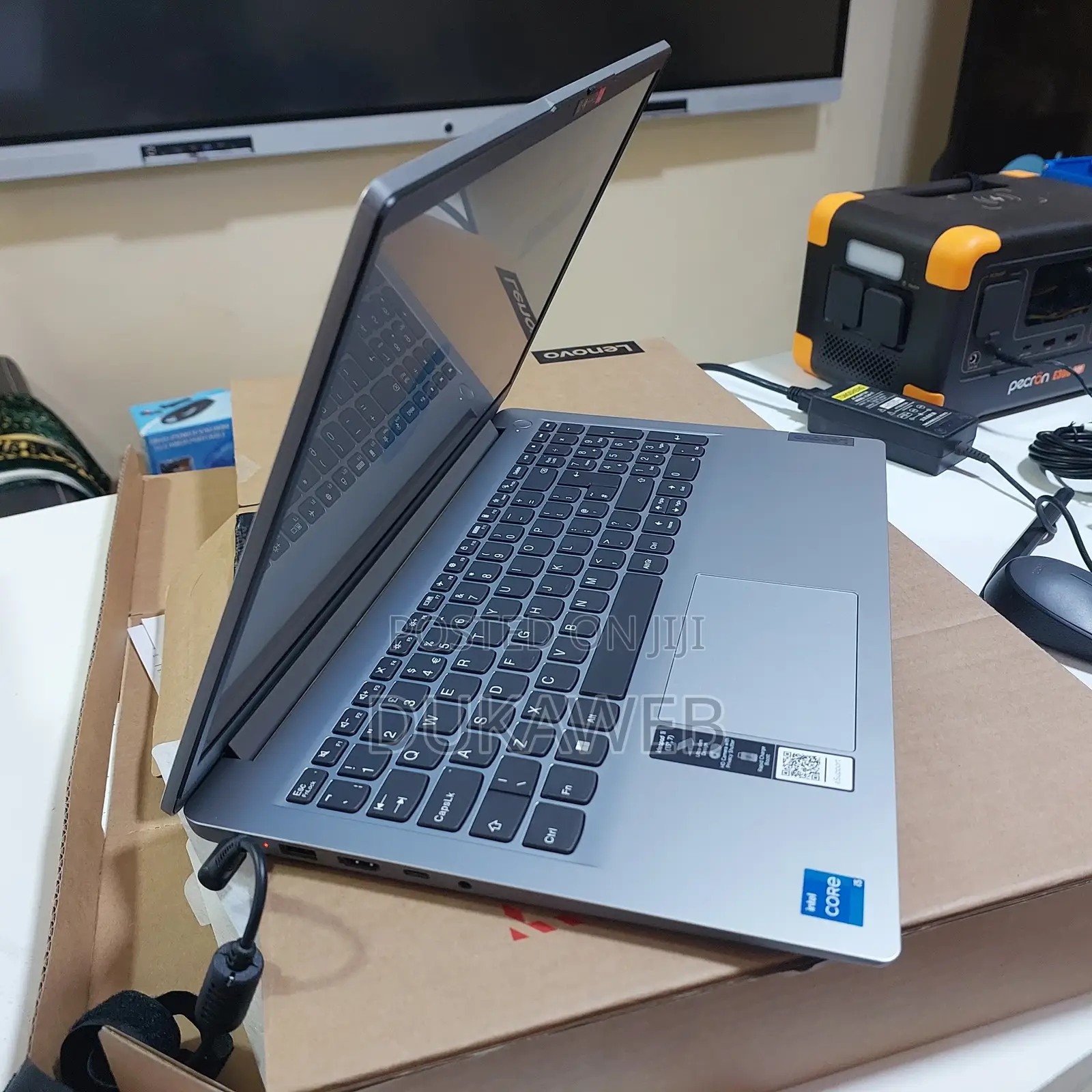New Laptop Lenovo IdeaPad Flex 15 8GB Intel Core I5 SSD 512GB