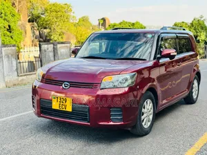 Toyota Corolla Rumion 2008 Red
