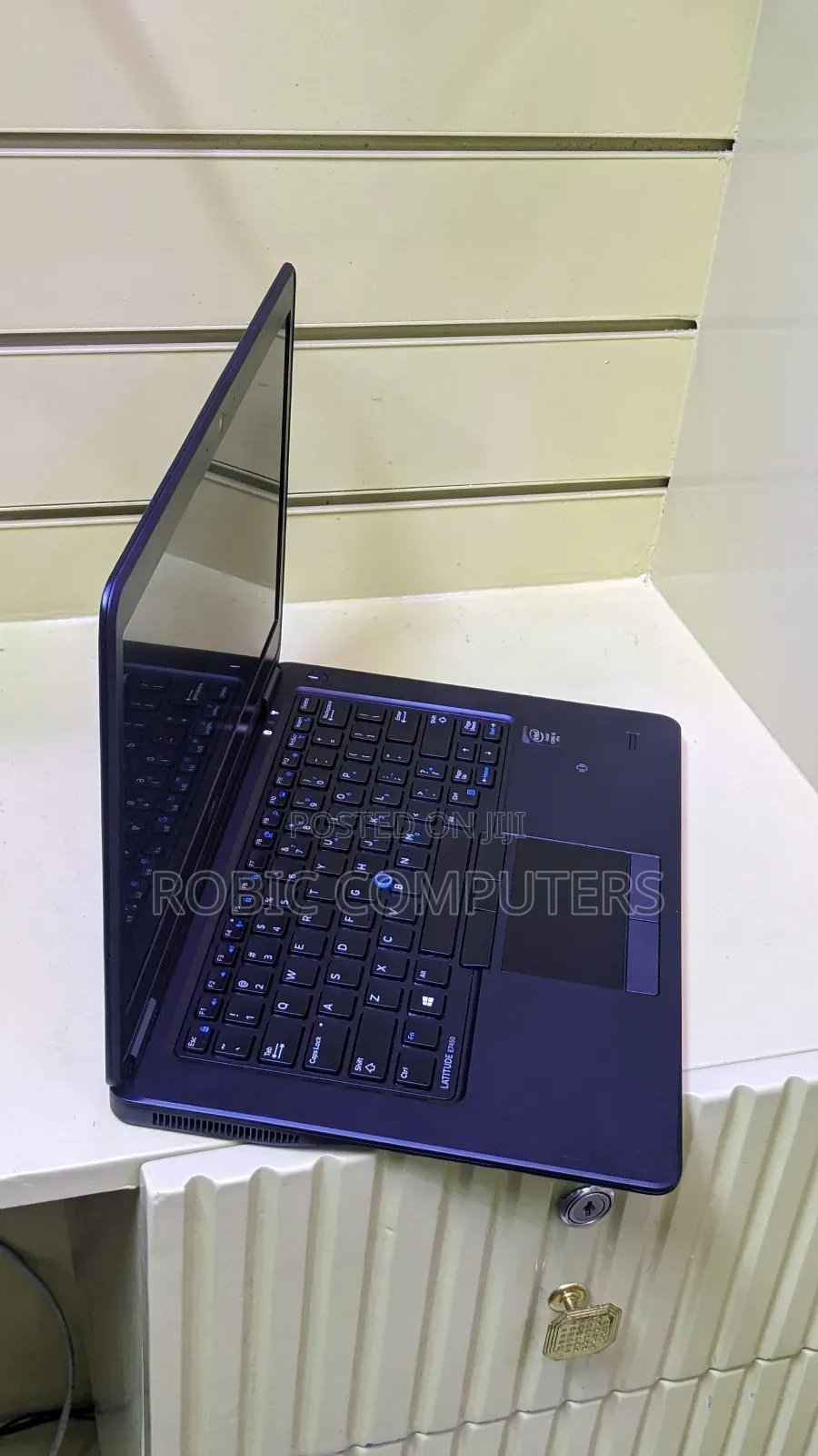 Laptop Dell Latitude 14 E7470 8GB Intel Core I5 HDD 500GB