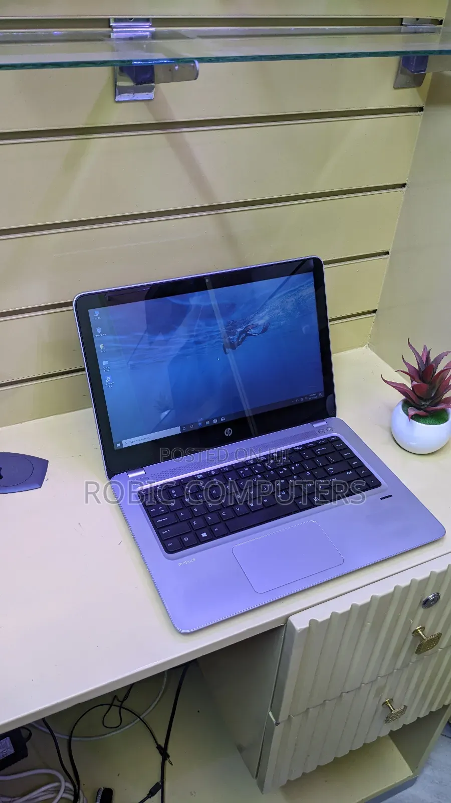 Laptop HP ProBook 455 G4 8GB Intel Core I3 HDD+SSD 128GB