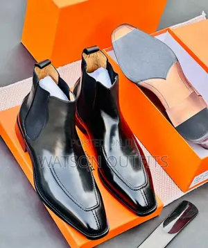 Buti Ndefu Za Clarks