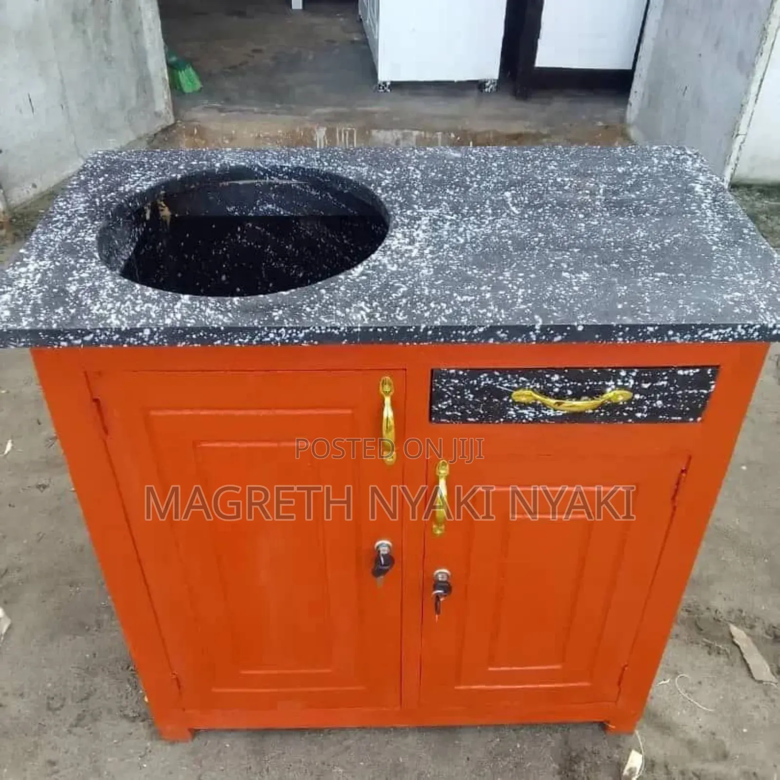 Nauza Kitchen Cabin