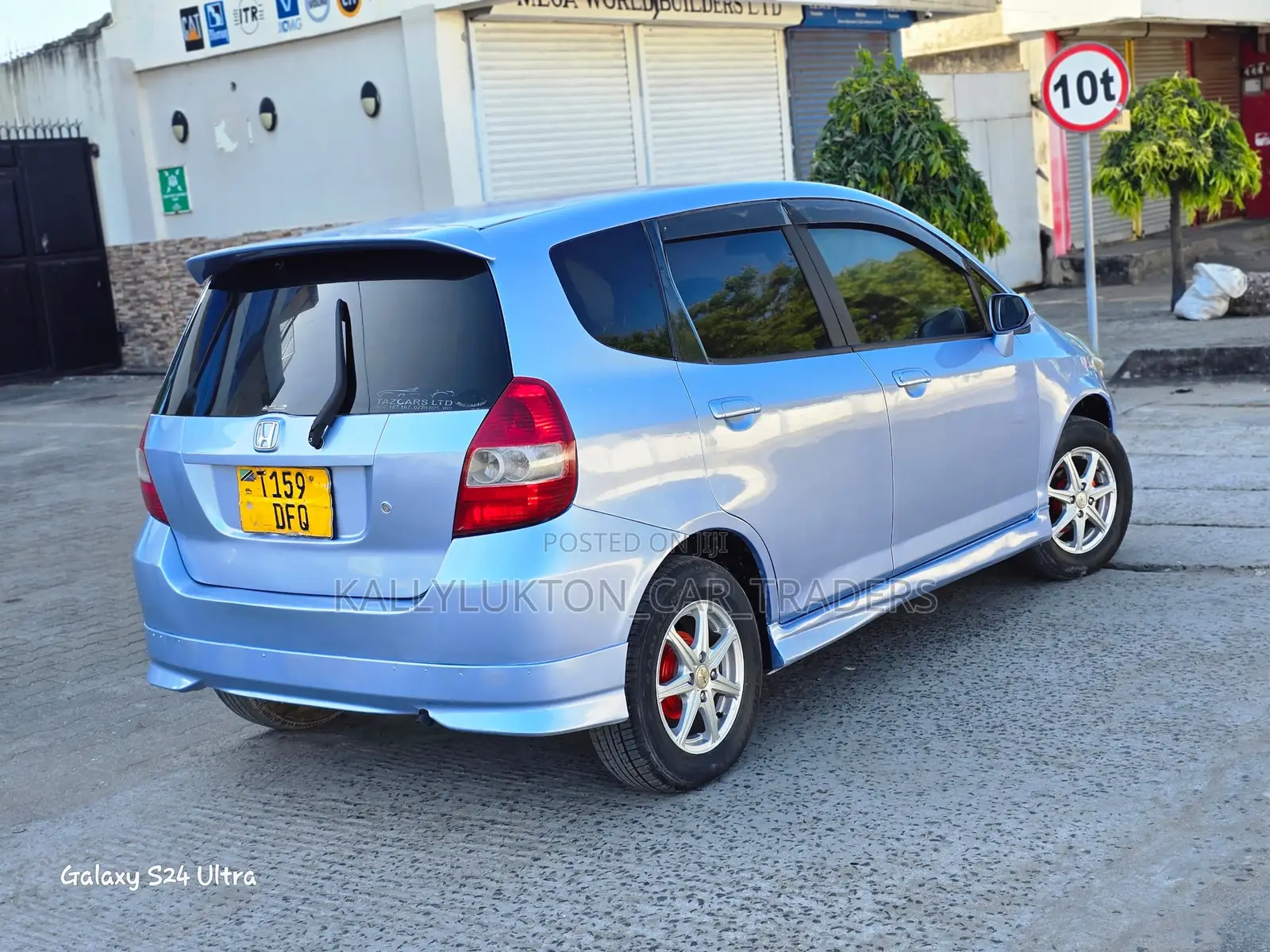 Honda Fit Aria 2004 Blue