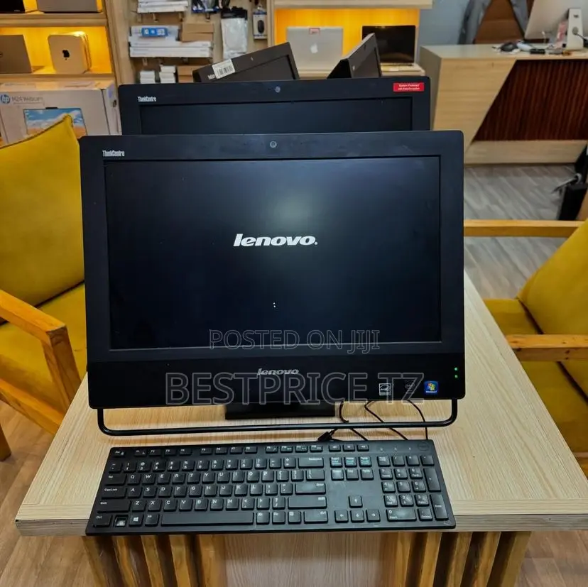 Desktop Computer Lenovo ThinkCentre M720 8GB Intel Pentium HDD 500GB