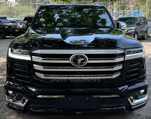 Toyota Land Cruiser 2023 Black