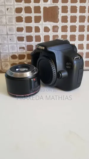 Canon EOS 1200