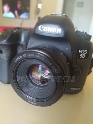 Photo - Canon EOS 5D Mark Iii