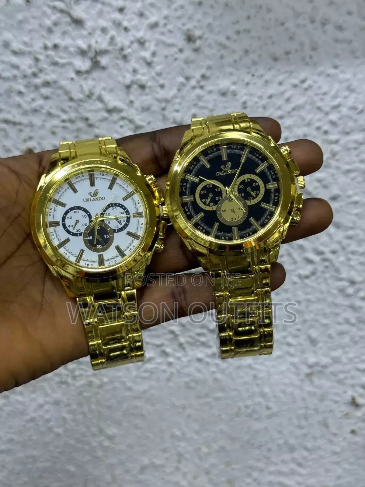 Analogy and Digital Watches