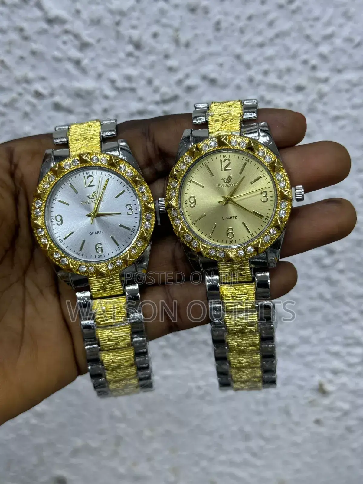 Analogy and Digital Watches