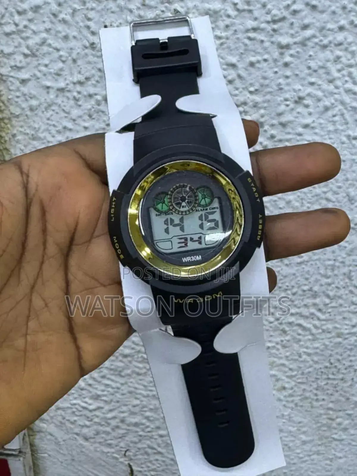 Analogy and Digital Watches