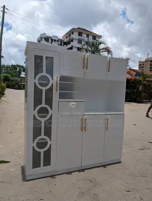 Kitchen Cabinet Nzuri Kabisa Mpyaa Na Ni Ya Kisasa