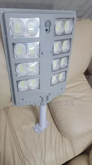 Solar Street Light: 1000w Chimbo La Taa Za Solar