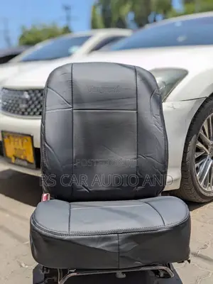 Photo - Toyota Vanguard Seat Covers
