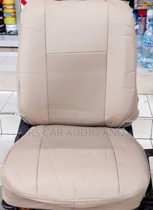 Photo - Toyota Noah Seat Covers