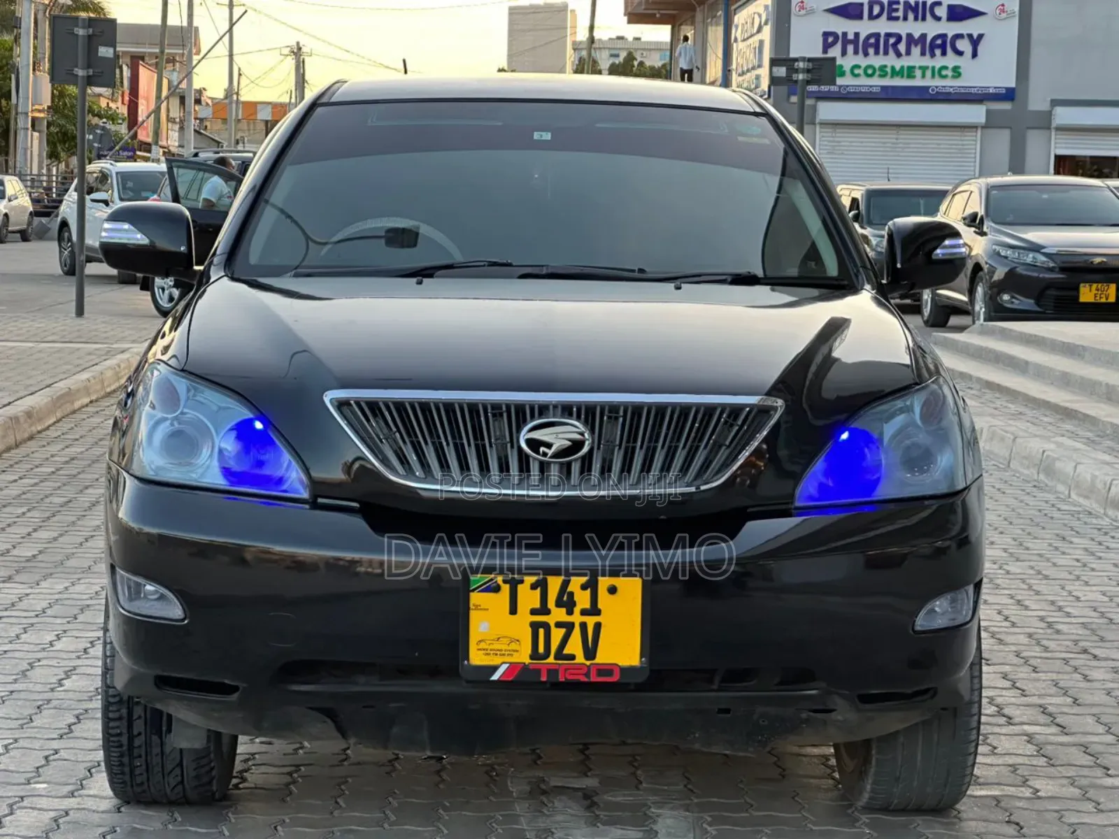 Toyota Harrier 2.4 2006 Black