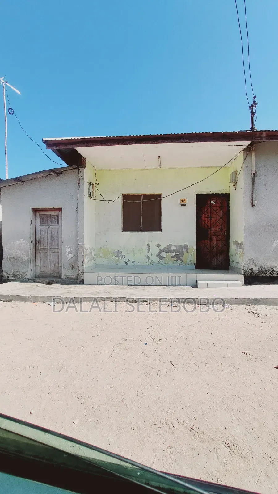 6bdrm Bungalow in Sinza Palestina for sale